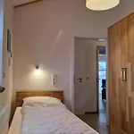 G4 Nordsee-ferienhaus Mit Sauna Und Garten By Interhome Feriehus *